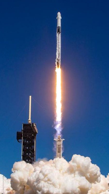 SpaceX Falcon 9 - Scale Replica Model Rocket | Estes Rockets
